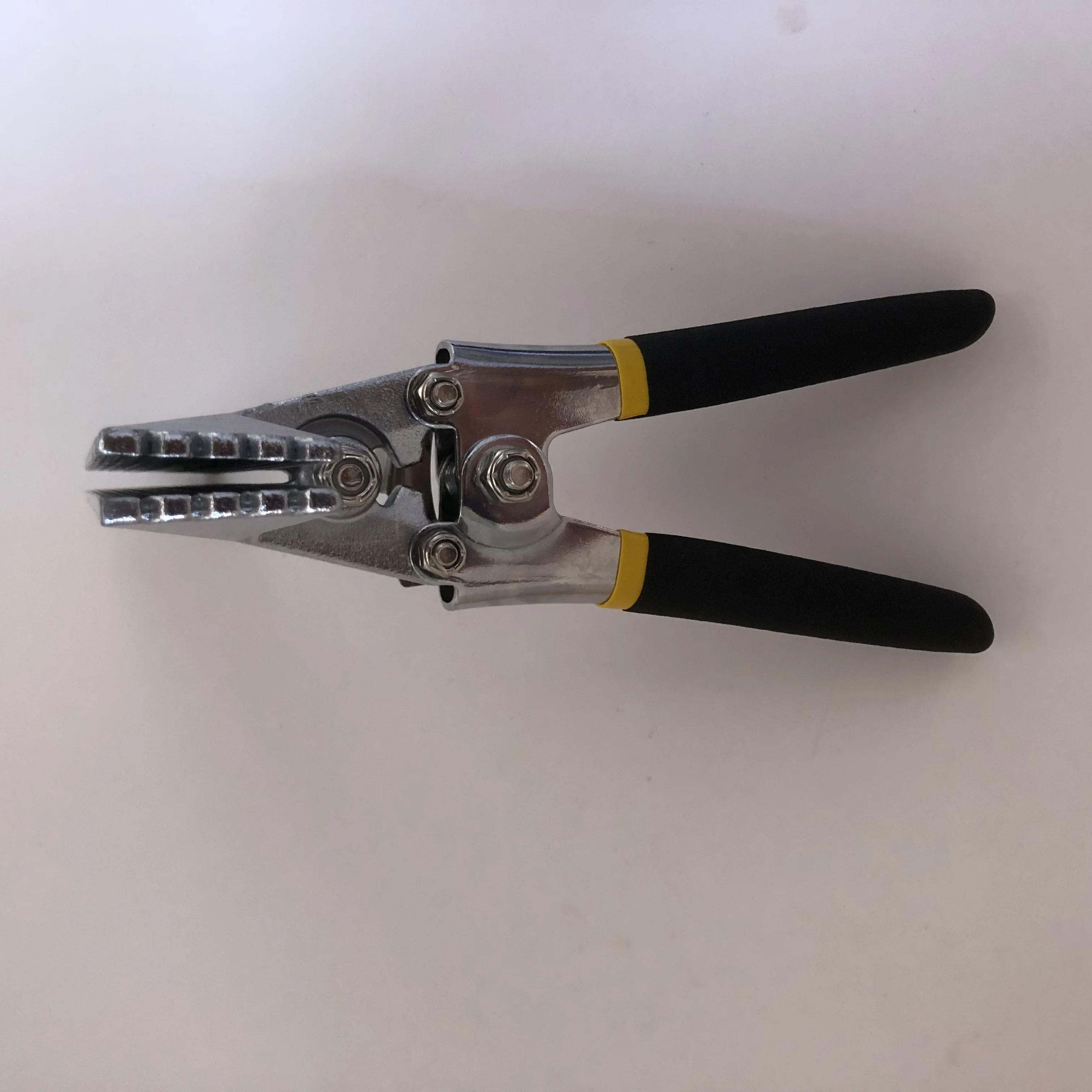 Hand Seamer, 6 Inch Straight Jaw Sheet Metal Bender Tools for Folding Metal