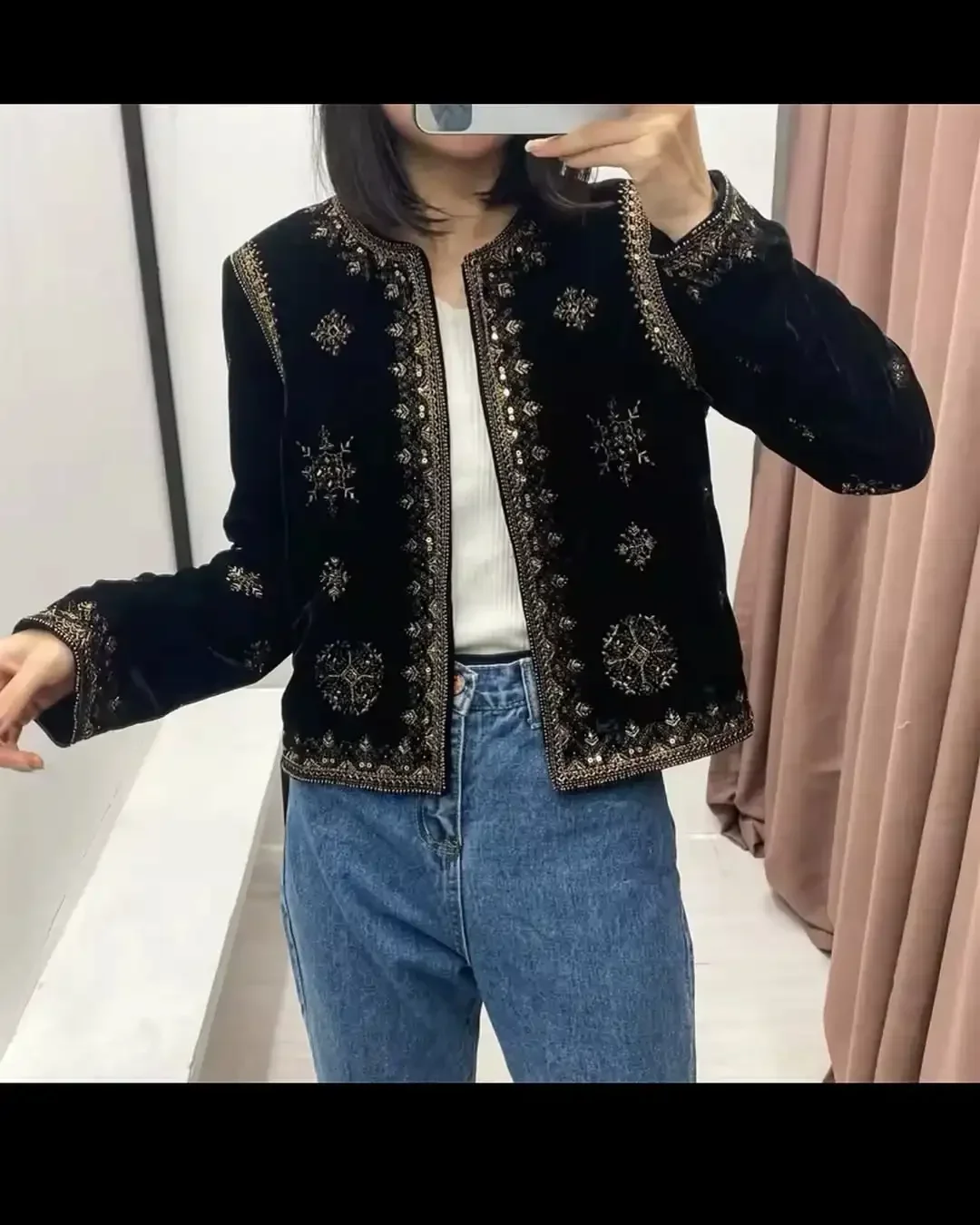 

Весенняя модная верхняя одежда 2026: Ретро-куртка «Наполеон» из бархата с бисером, женская повседневная укороченная куртка в стиле милитари с круглым вырезом и длинными рукавами