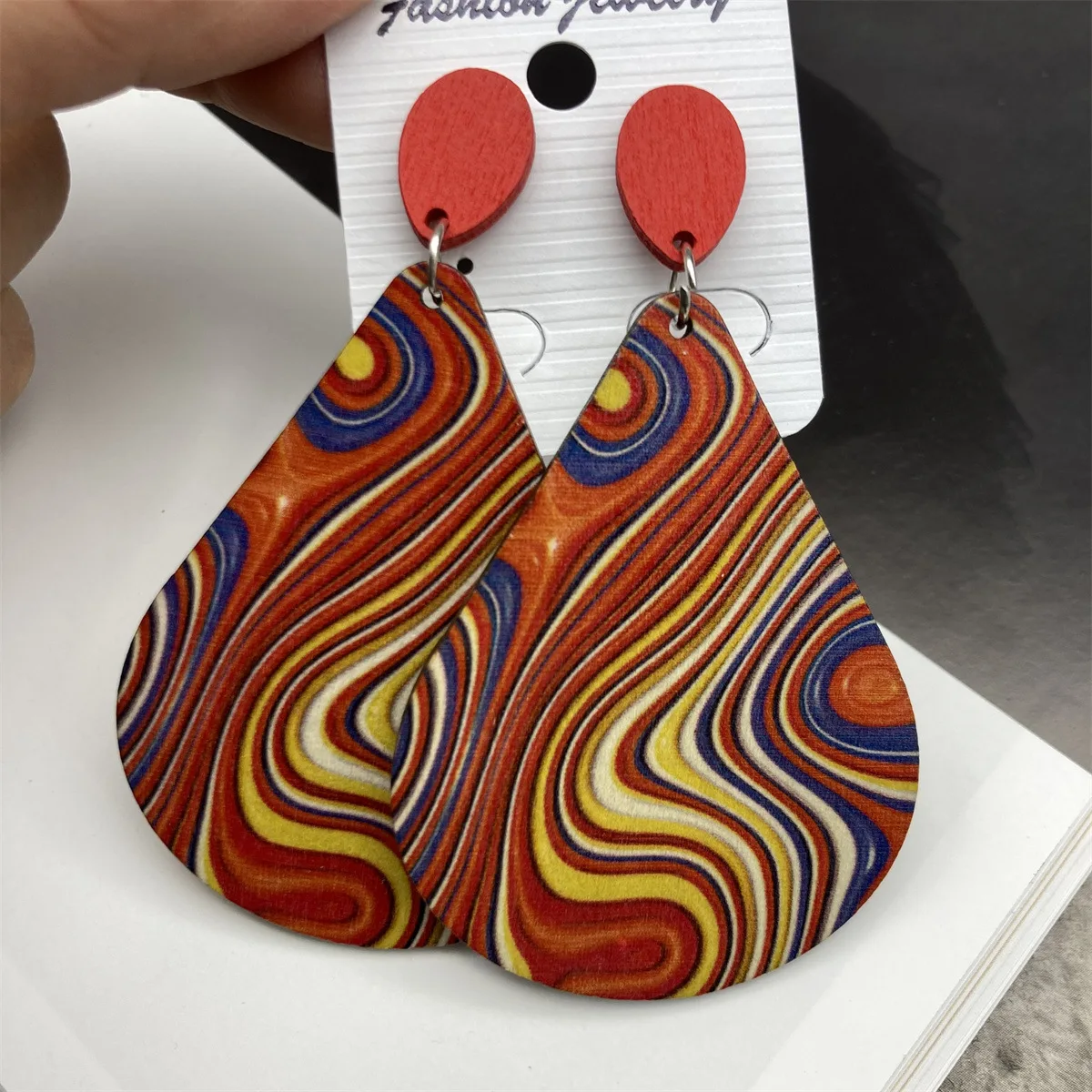 Flowing Light Colored Retro Bohemian Droplet Earrings with Chinese Style Enamel Color Pendant Wooden Earrings