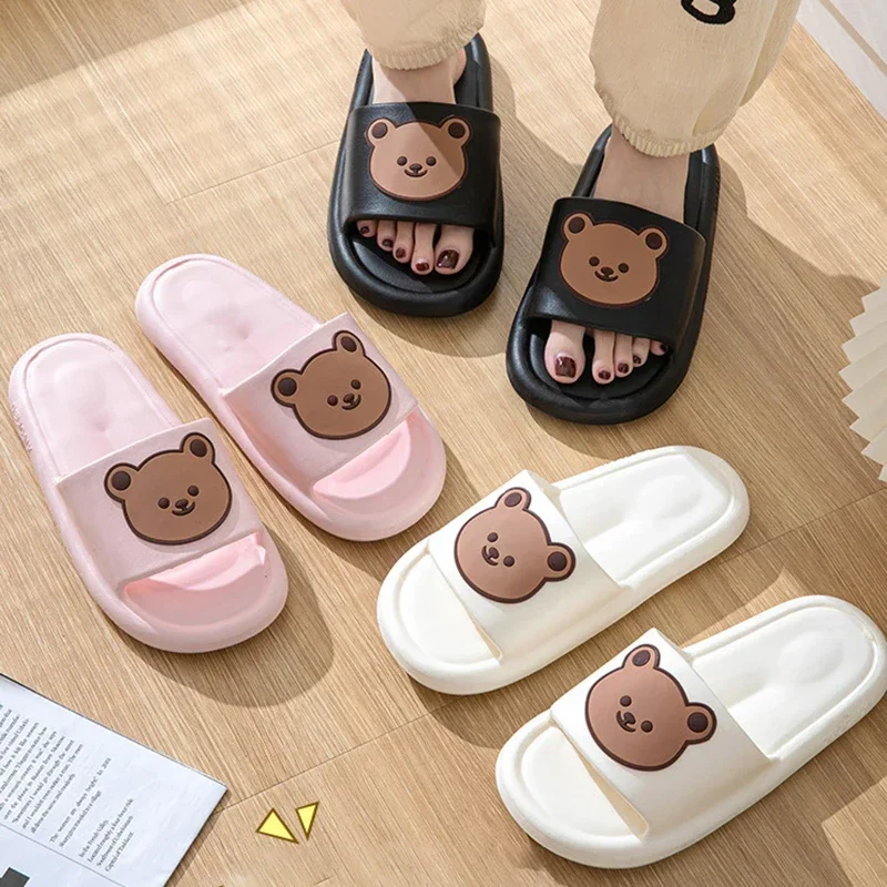 Pantoufles d'Été à Plateforme Motif Petit Ours pour Homme et Femme, Pantoufles de Douche Confortables et Antidérapantes, Chaussures d'Extérieur pour Couples