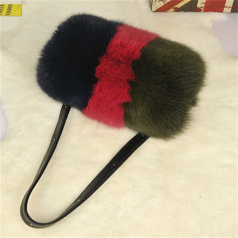 Women's Fashion New Fur Shoulder Bag Natural Fluffy Fox Fur Round Bucket Bag Fashion Casual Fur Crossbody Bag