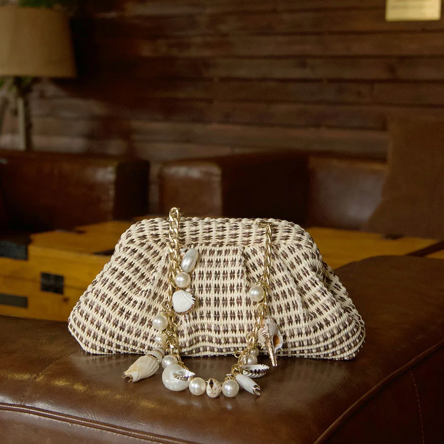 Unique New Woven Clutch Bag Suitable for Vacation and Beach Can Be Worn Crossbody Versatile Chain Clutch Bag