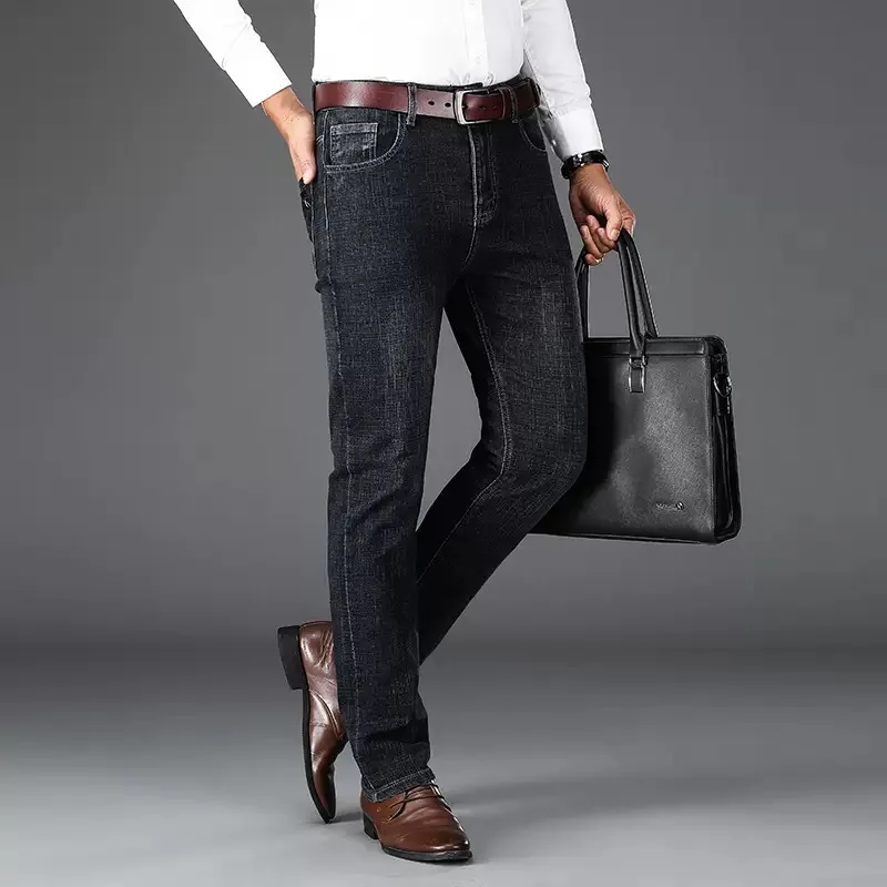 Męskie spodnie jeansowe na wiosnę i jesień, proste nogawki, elastyczny denim w jednolitym kolorze, luźne, sportowe, wygodne, oddychające, wysokiej jakości.
