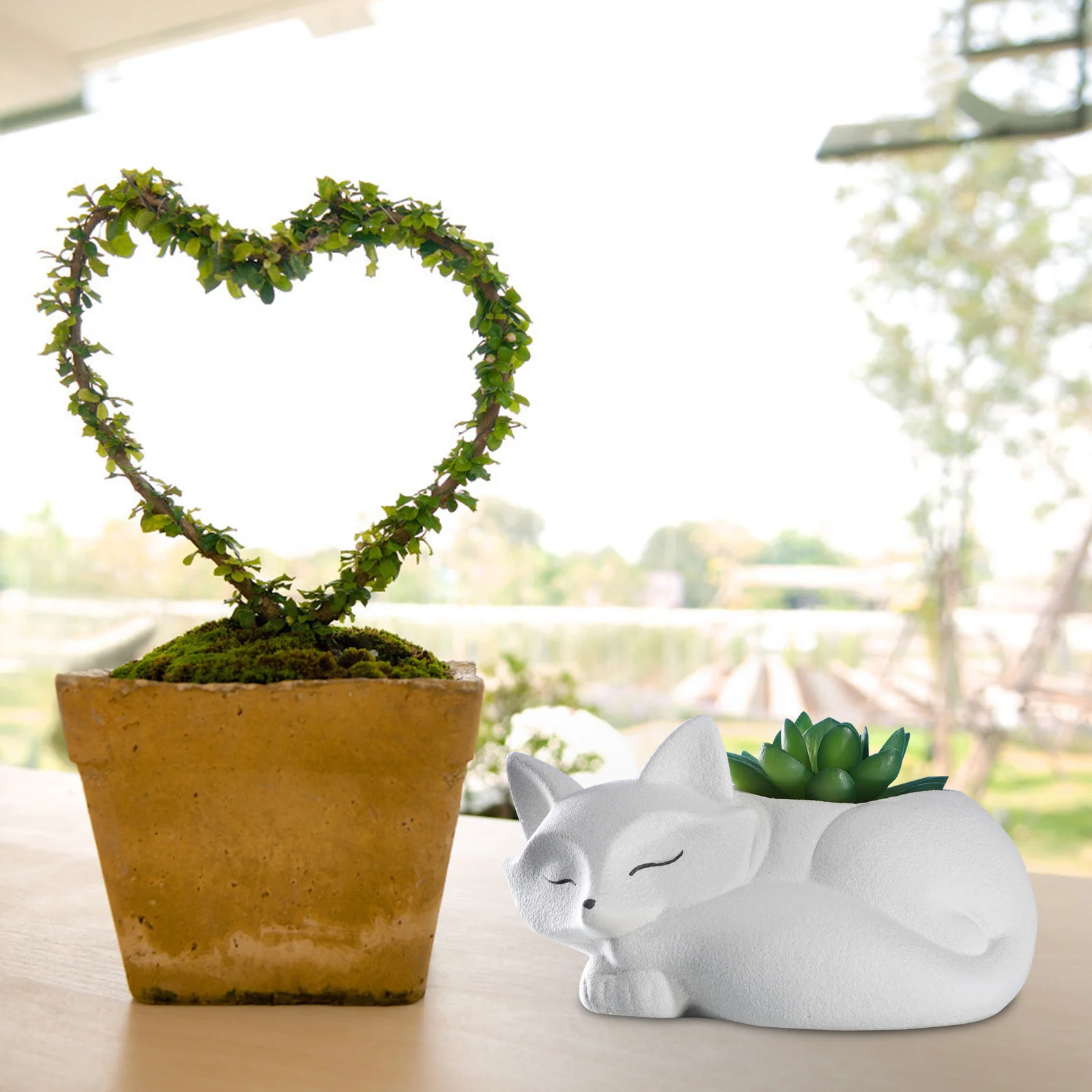 

1Pcs White Ceramic Flowerpot Fox Shape Decorative Plant Pot for Succulents Household Furnishing Desktop Balcony Gardening