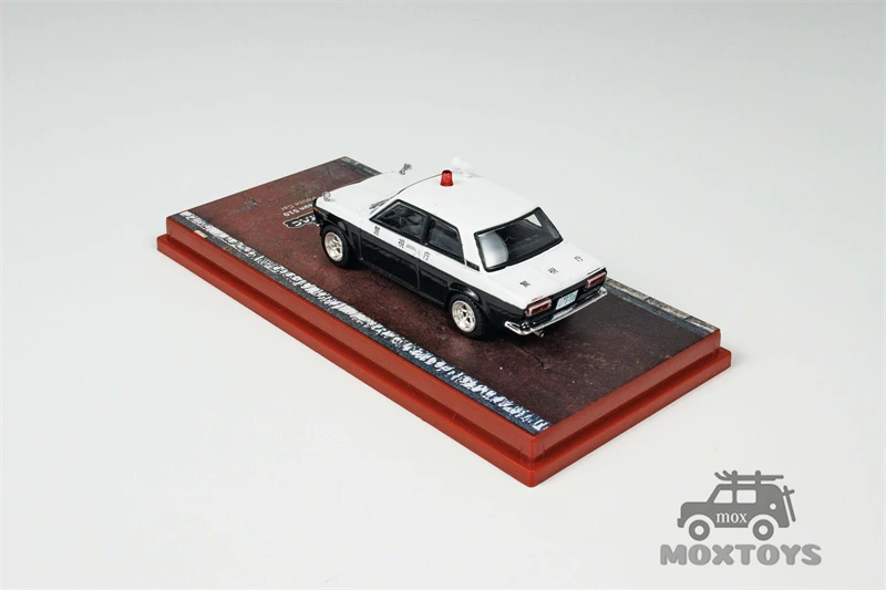 Tarmac Works 1:64 Datsun 510 Police Car Diecast Model Car