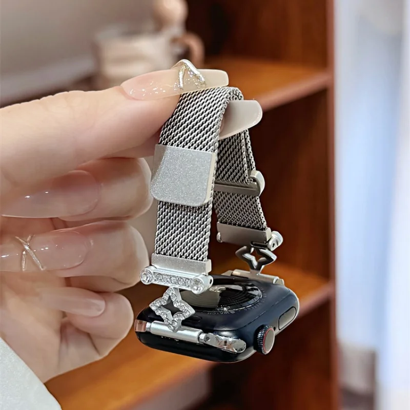 

Diamond studded cross star Milanese magnetic buckle compatible with iWatch strap 38mm 40mm 41mm 42mm 44mm 45mm 49mm fashionable
