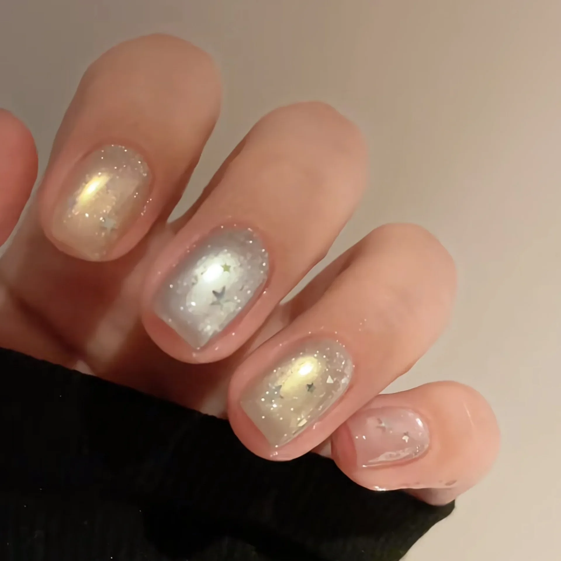 10 Uds. De uñas postizas cuadradas cortas hechas a mano con forma de ojo de gato rosa brillante, uñas postizas metálicas con estrellas negras dulces y frescas, uñas estilo Y2k Ins