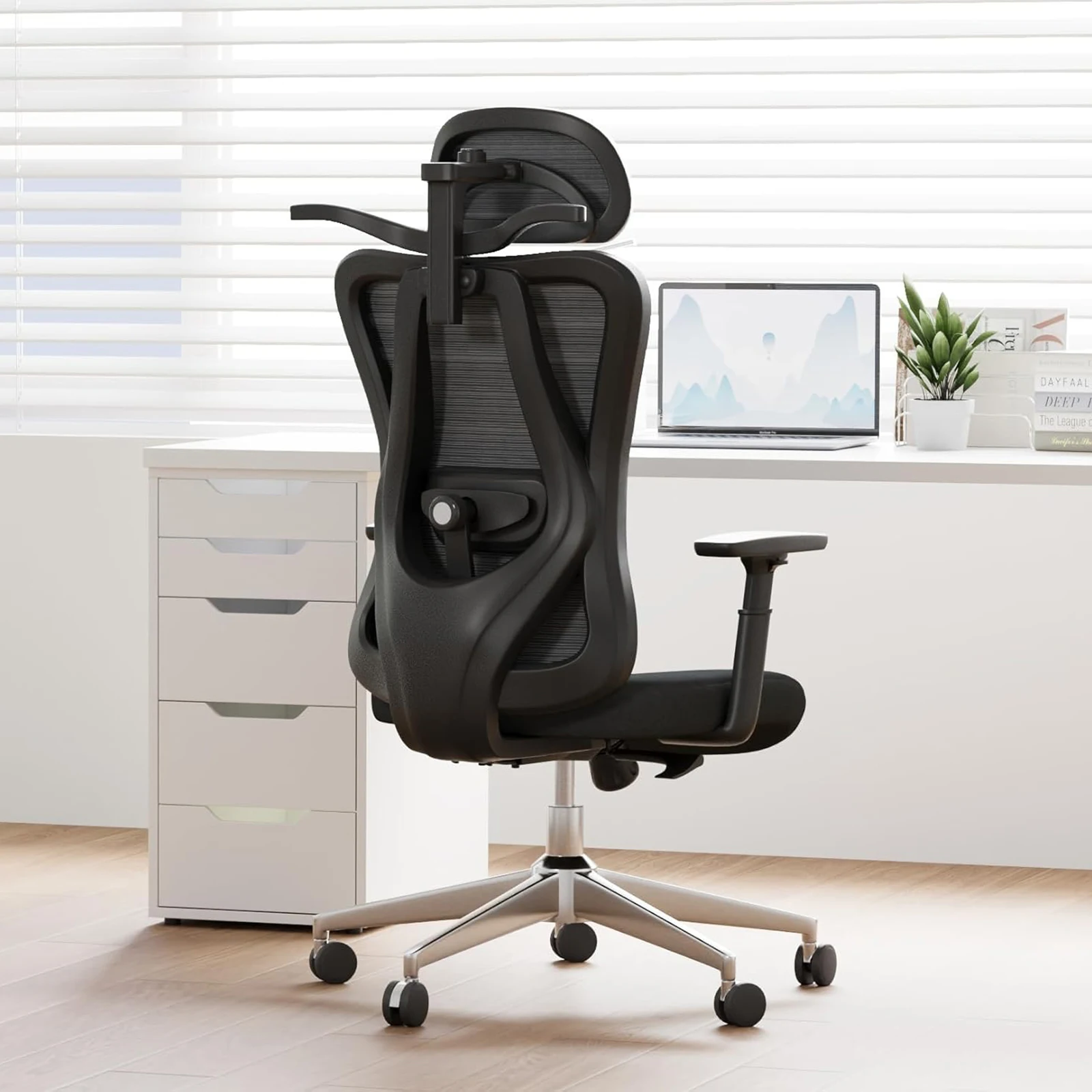 Naspaluro Ergonomic Office Chair High Back Mesh Desk Chair with Adjustable Lumbar Support Adjustable Headrest Home Gaming Chairs