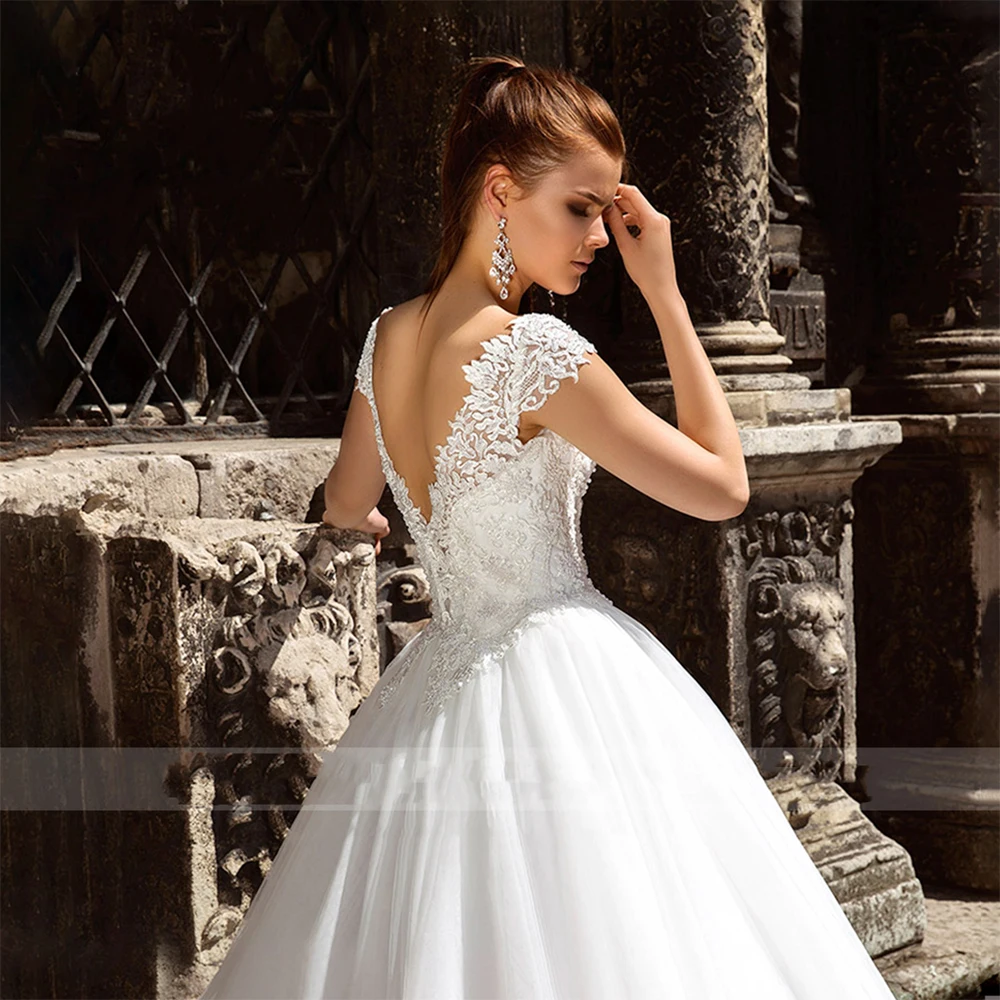 2025 Elegant Women Wedding Dresses Off Shoulder Lace Appliques A-Line Bridal Gowns Mopping Length Engagement Banquet Customized