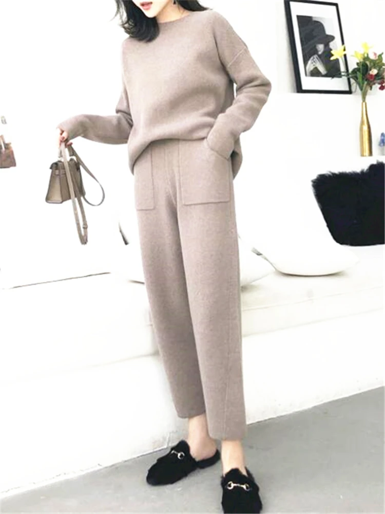 REALEFT 2 Pieces Women\'s Sets Warm Knitted Tracksuit 2022 New Autumn Winter O-Neck Sweater and Casual Harme Pants Pullover Suits