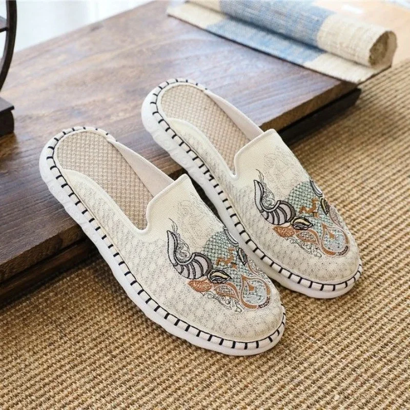 

Outdoor Half Shoes Slippers for Men Genuine Leathe Mules Elegant Fun Designer Luxury Low Price Trend 2025 Original Summer Sale
