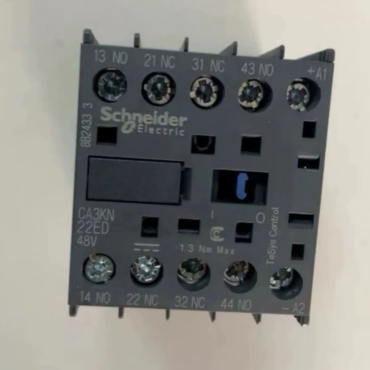 Control relay - 2 NO + 2 NC - = 690 V - 48 V DC standard coil CA3KN22ED CA3-KN22ED