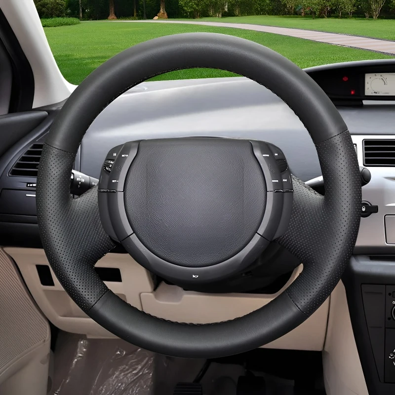 

For Citroën C4 06-09 models Hand-sewn steering wheel cover; lightweight and breathable; full-coverage style modification design