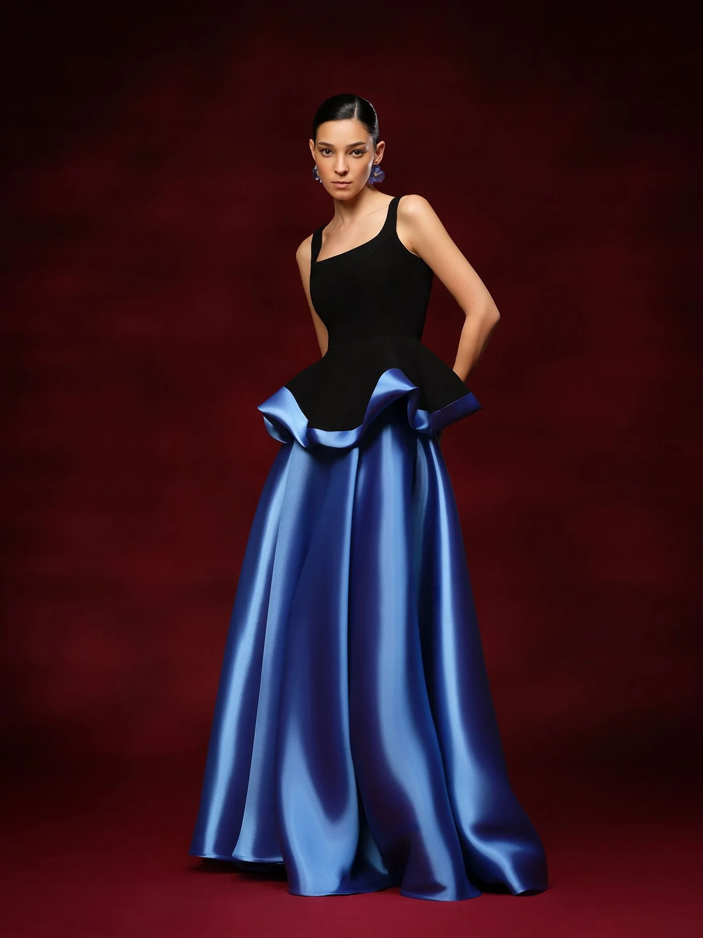 Elegant Satin Ruffles Evening Prom Gowns Fashion Taffeta A Line Celebrity Party Dress Puffy Tiered Formal Wedding Dresses