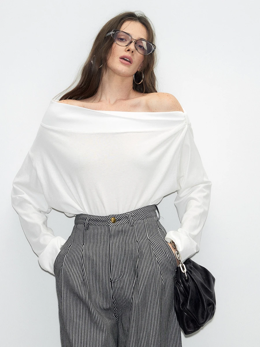 

Женская асимметричная футболка DeeSicile с открытыми плечами, свободного кроя, с оригинальным дизайном, белая, повседневная, свободного силуэта