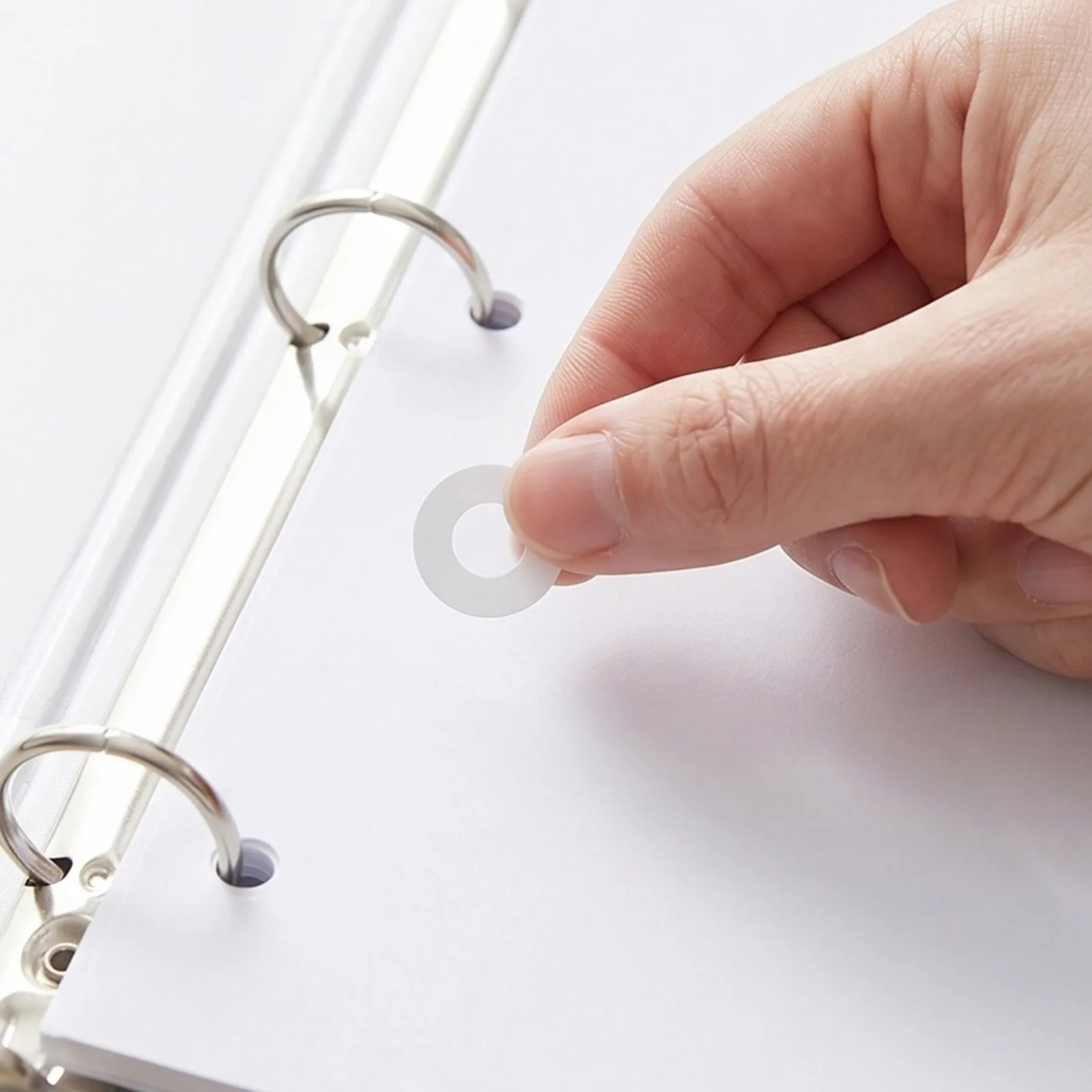 1500Pcs Hole Punch Reinforcers Self-Adhesive Paper Reinforcement Stickers for Loose Leaf Binder PVC Hole Protectors 6.5mm