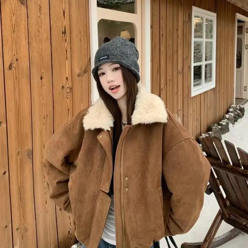 

Женская стеганая куртка, осенне-зимняя куртка из искусственной замши, женская куртка с длинным рукавом и воротником из меха ягненка, свободная теплая куртка на молнии, новинка 2023 года, топы