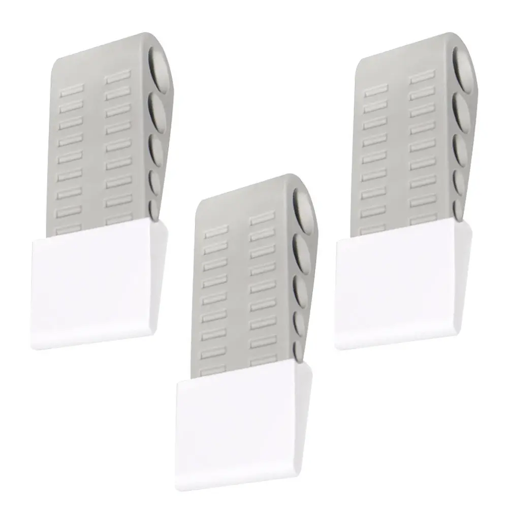 

Набор из 3-х противоскользящих дверных клиньев-стопперов для дома, офиса, отеля. Изготовлены из TPR и ABS-пластика, не царапают пол.