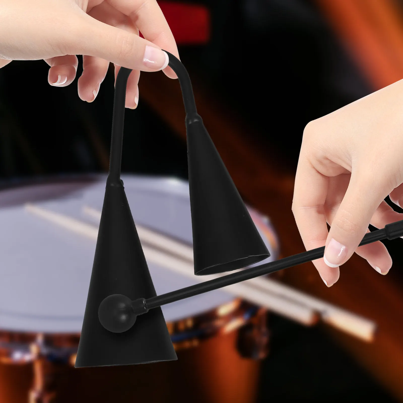 

Двусторонний колокольчик с уникальным дизайном, ударная палочка, деревенский металлический портативный ручной музыкальный инструмент для дошкольников, для мальчиков и девочек, Орф-инструмент