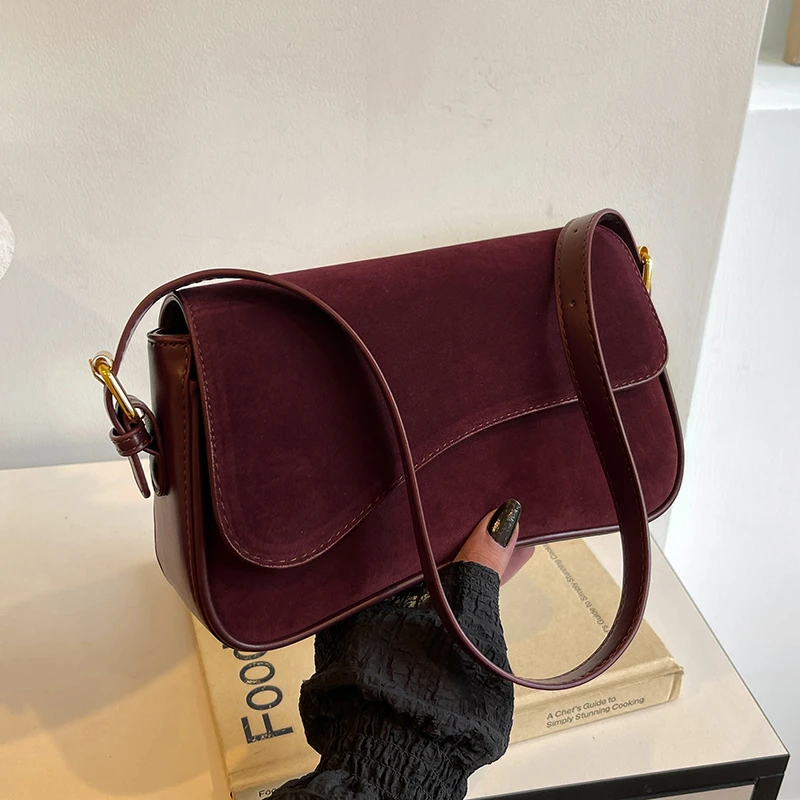 Fashionable Minimalist Velvet Shoulder Bag 2024 Autumn New Good-looking Commuting To Work Versatile Practical Crossbody Bags