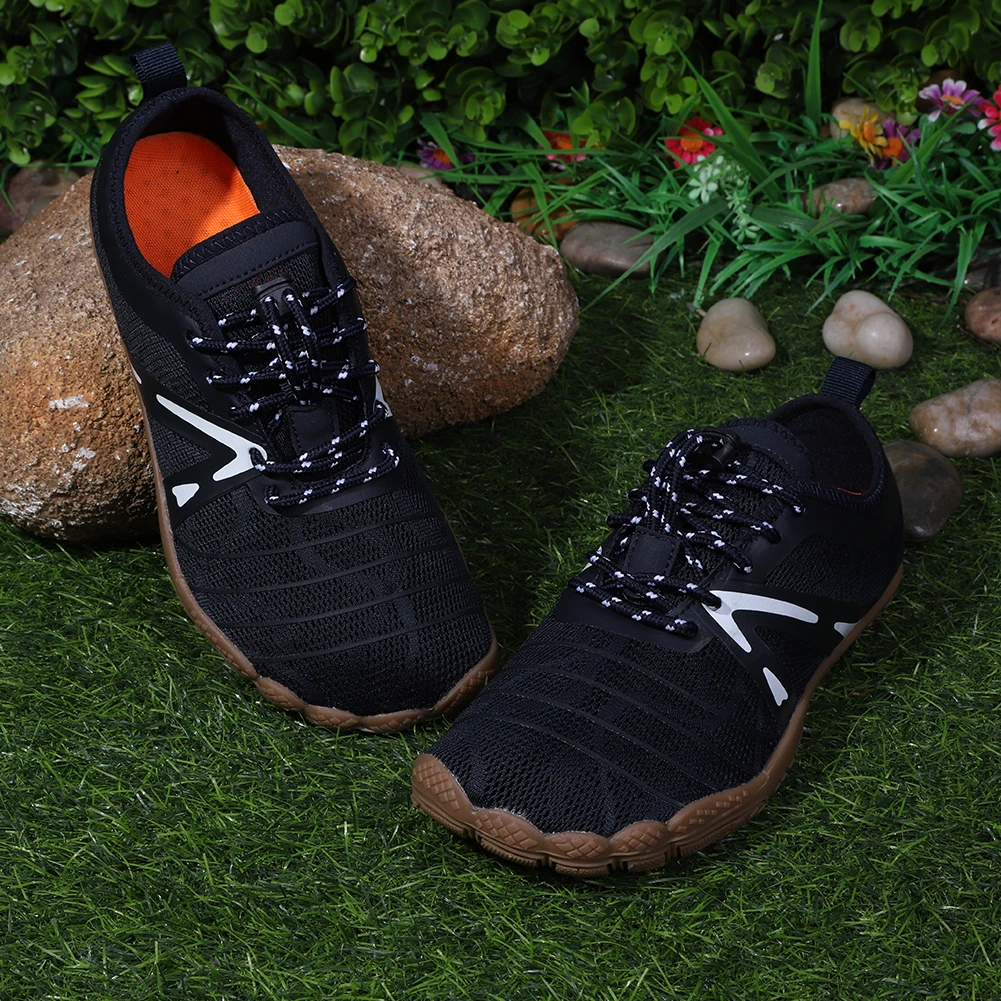 Water Shoes Barefoot Beach Shoes Non-slip Soft Diving Sneakers Breathable Comfortable Swimming Shoes Quick Drying for Men Women