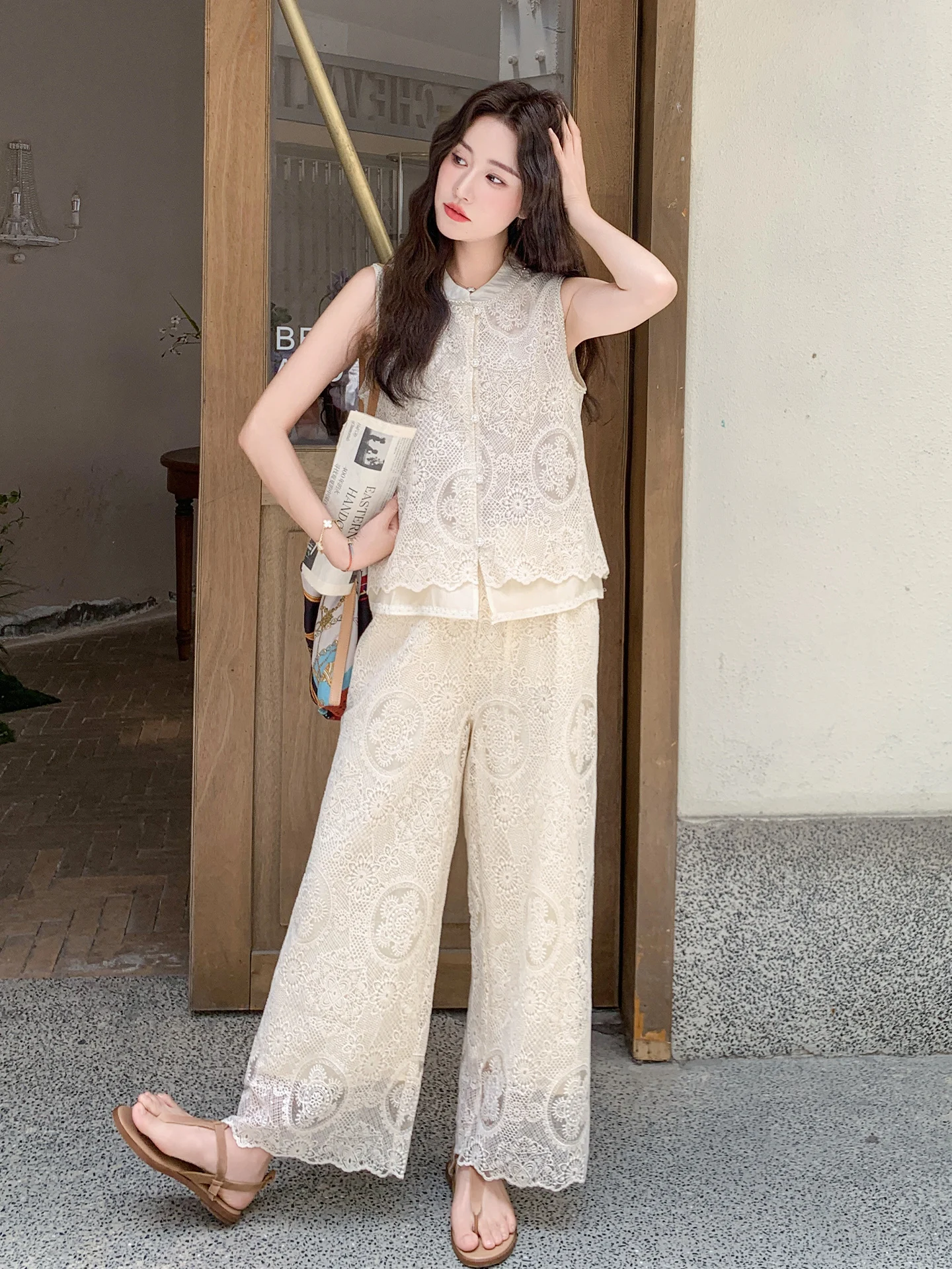 

Ele Lace Set Women Summer 2025 New Unique Beautiful Svel Vest Wide Leg Pants Two Piece Set Breathable Lightweight C...