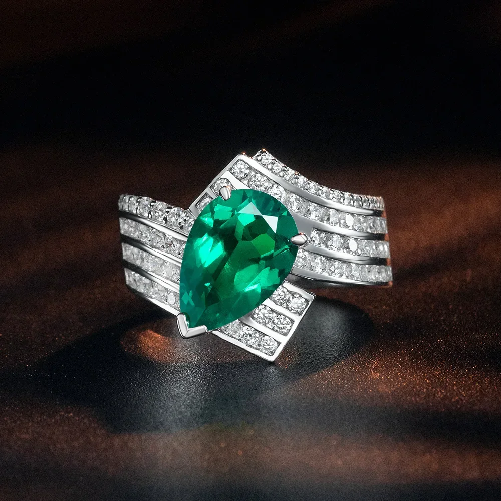 

New S925 Silver Luxury Full Diamond Fingers 4ct Water Drop 8 * 12 Red Blue Green Ring marry Jewelry
