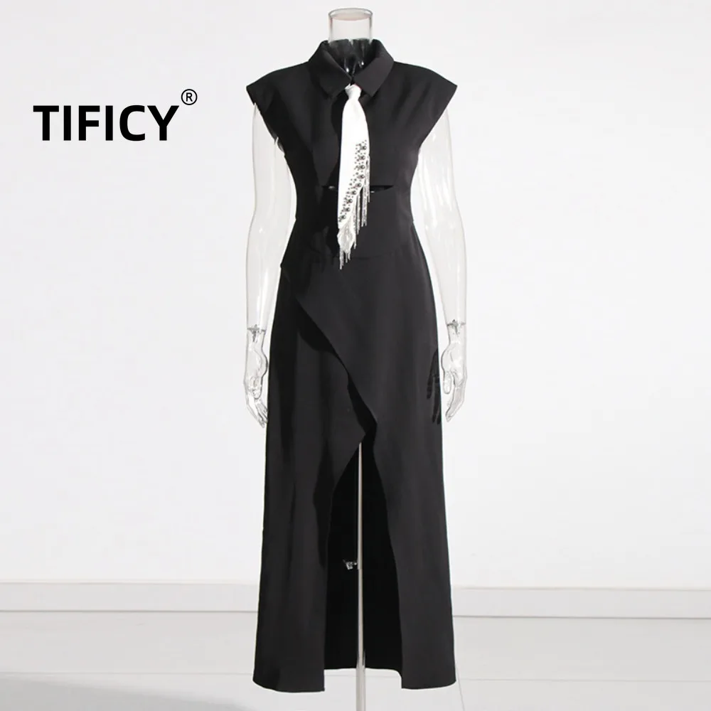 

High Street Spring New Fashionable High Street Style Dresses Men's Flip Collar Flying Sleeve Tie Nail Diamond Split Dress
