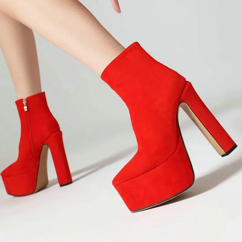 Couro de patente brilhante our - Chelsea Boots Suede avaliação e preço