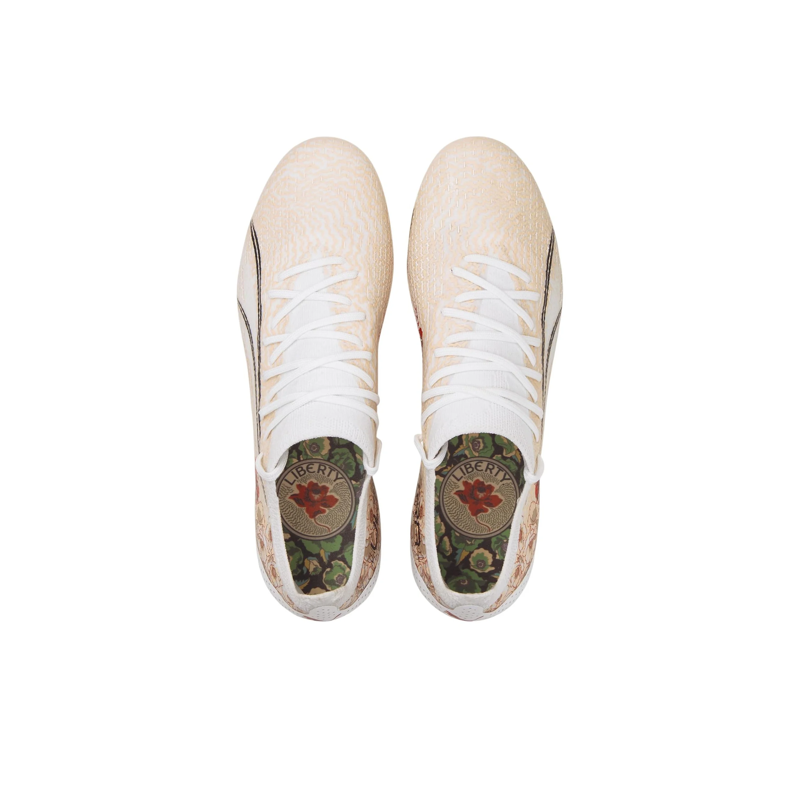 حذاء كرة القدم النسائي من PUMA - مراجعة Men'S Shoes Liberty وسعره