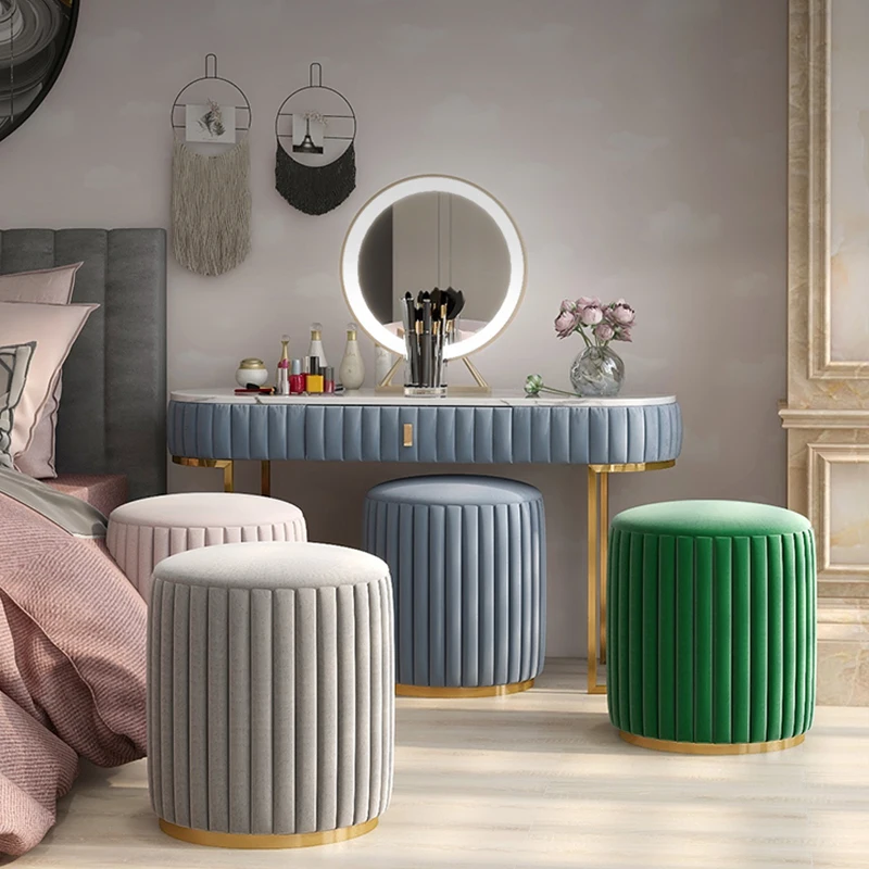 

Scandinavian Velvet Vanity Stool Luxury Bedroom Makeup Chair Entryway Shoe Changing Bench Trendy Round Ottoman for Living Room