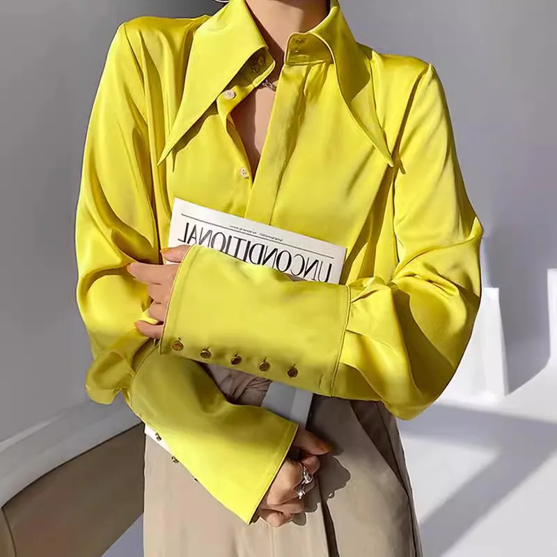 

Элегантная женская блузка из желтого атласа с длинным рукавом, заостренным воротником, на пуговицах, с пуговицами на манжетах, повседневная офисная рубашка для работы.