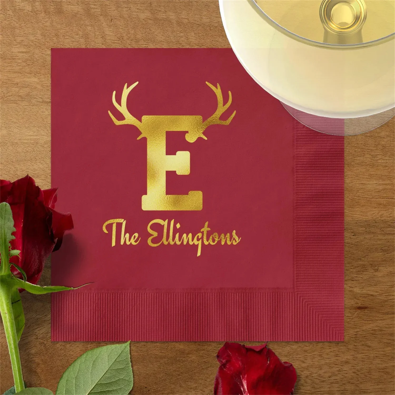 パーソナライズされた最初のeカクテルナプキン、カスタムモノグラムナプキン、ホリデートナカイランチョンナプキン、50個