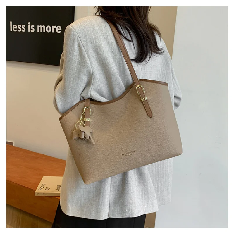 -Border Large Capacity Women2024New Fashion Simple Shoulder Bag Retro Handbag Underarm Bag