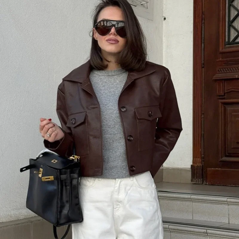 

2025 Fashion PU Leather Jacket Women's Lapel Pockets Single-Breasted Stitching Coat Autumn Motorcycle Style Commuter Clothing