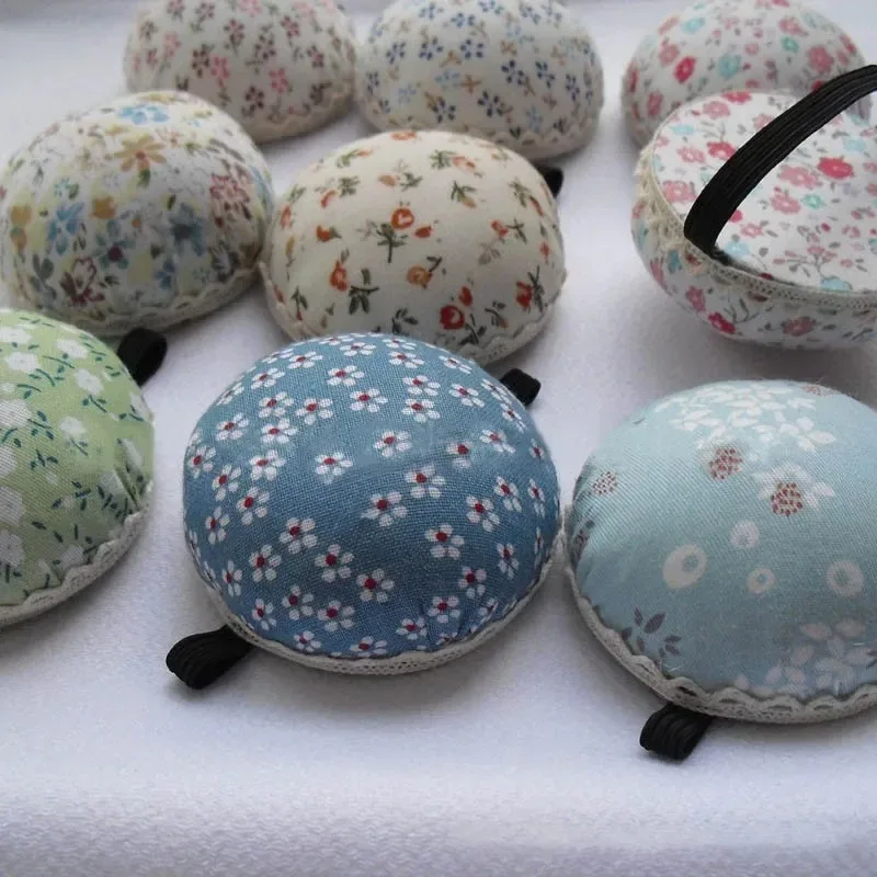 1Pcs Ball Shaped DIY Craft Needle Pin Cushion Holder Sewing Kit Pincushions Sewing Pin Cushion Home Sewing Supplies