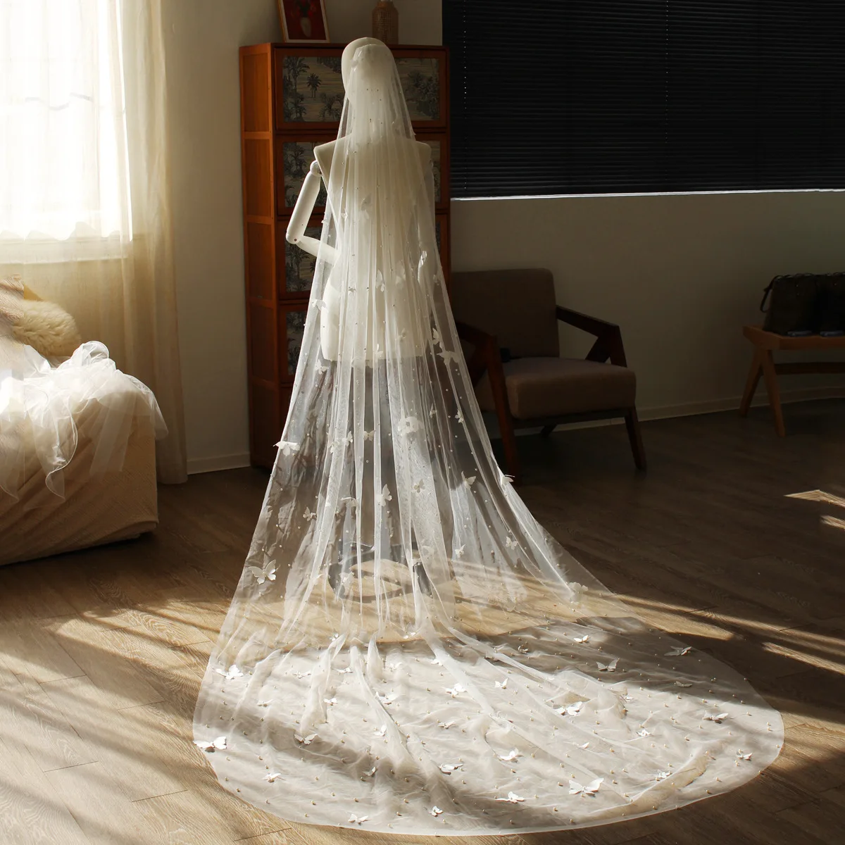 L&P Dql Studio Cath…