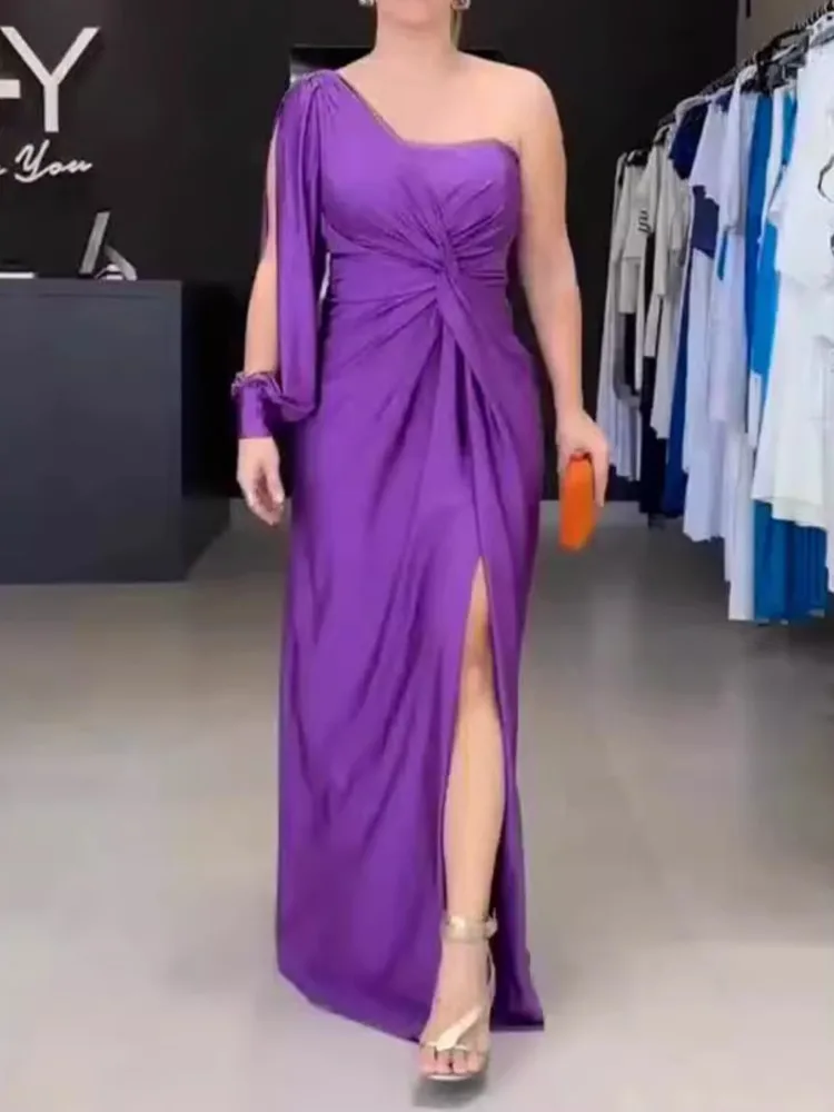 Damenmode Party Maxikleid Sommer Solide One Shoulder Langarm Ausschnitt Unregelmäßige Plissee Erstickte Taille Schlitzkleider 2024