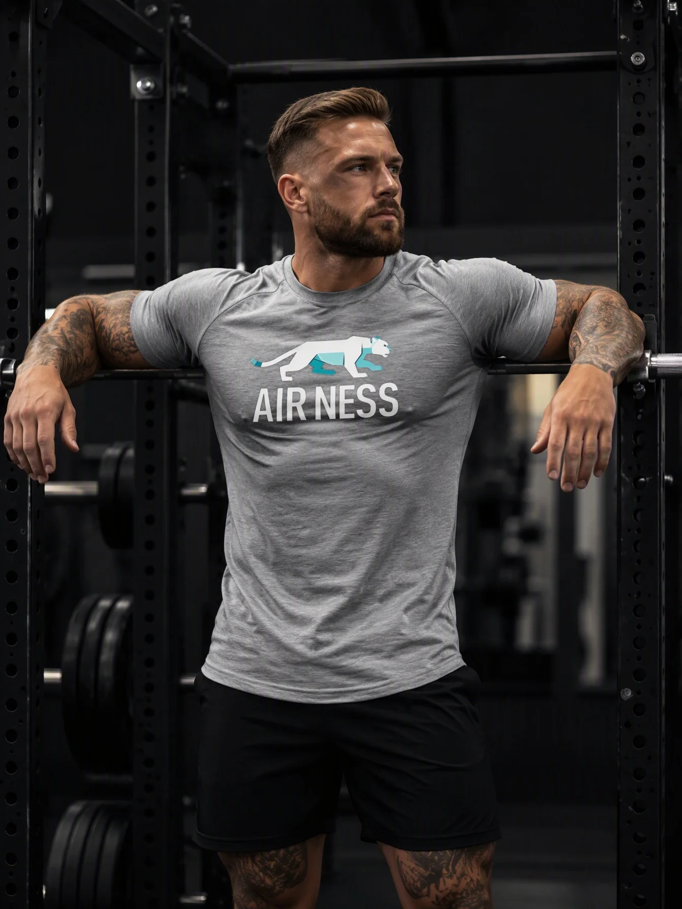 Fierce animal print men's silk T-shirt, lightweight and breathable for cycling, basketball, daily outdoor activities and sports.