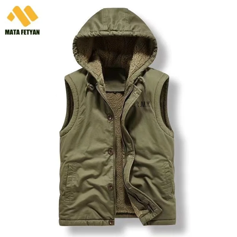 Winter Outdoor Windbreaker Military Bomber Jackets Vest Thick Cashmere Waistcoat Multi Pockets Fleece Cargo Sleeveless Jacket