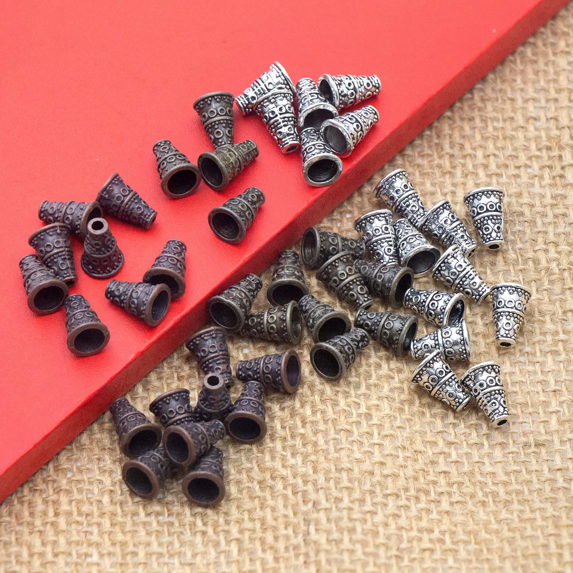 22 szt. Koraliki stożkowe 7.5X10mm antyczne srebro/brąz/miedź koniec pomponem DIY Making rzemiosło L1083