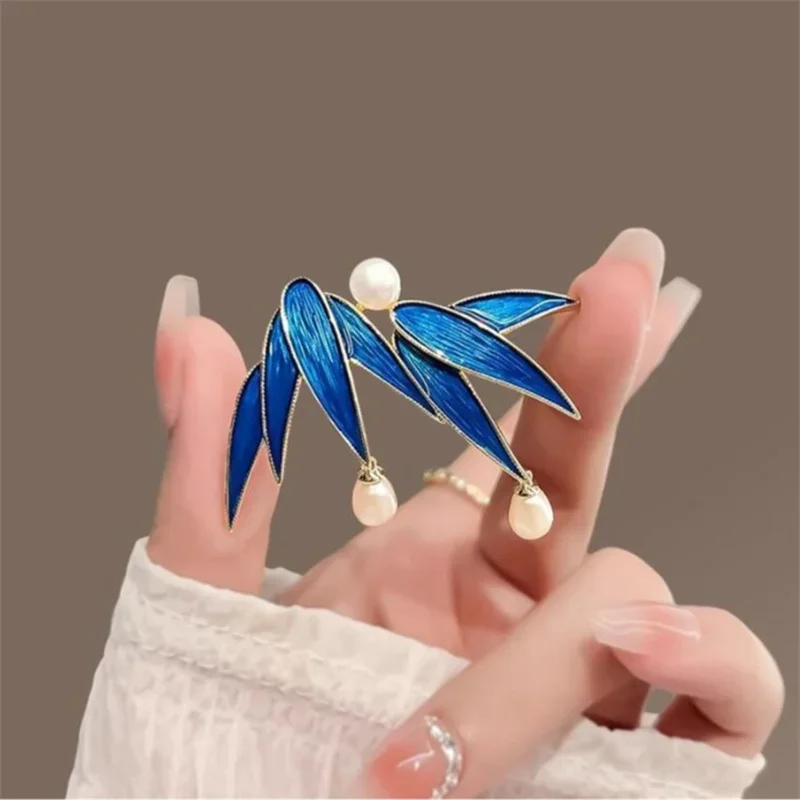 1Pc Cute Leaves Dewdrops Brooch for Men Women Fashion Bamboo Brooches Pins Jewelry Trendy Accessories Summer Holiday Gifts 2024