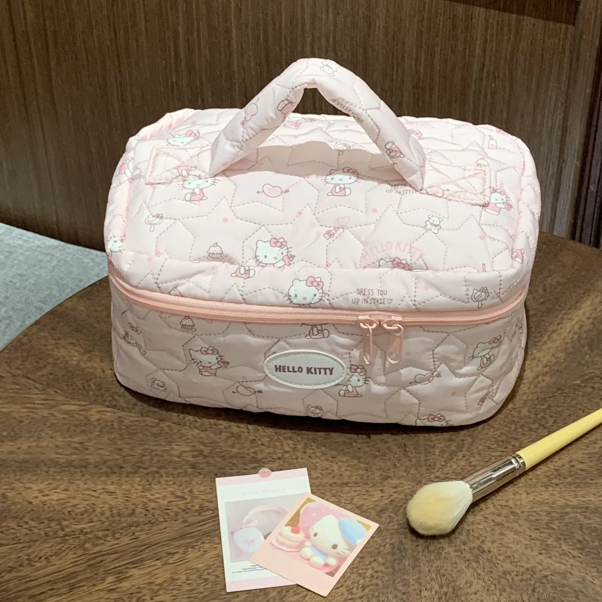 Tragbare Kosmetiktasche für Reisen, Reise-Lippenstift- und Kleinkramtasche, Make-up-Tasche für Frauen, hoher ästhetischer Wert. – Detail 1