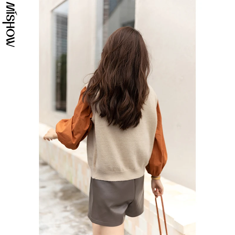 MISHOW 2024 Autumn Retro Sweater V-Neck Single-breasted Knitted Vests Women Casual Loose Sleeveless Tops Y2k Clothes MXA34Z0090