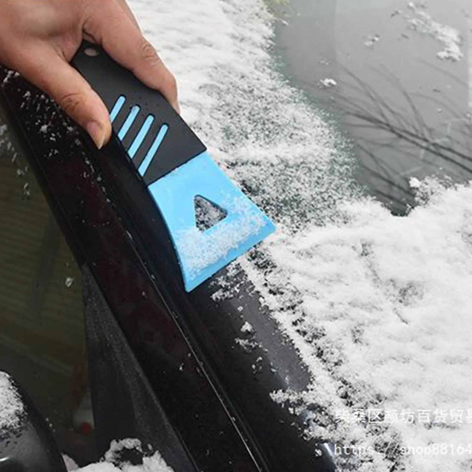 

Скребки для льда для лобового стекла автомобиля, эргономичные маленькие многофункциональные автозапчасти, скребок для лобового стекла автомобиля для грузовика, внедорожника, крыши автомобиля