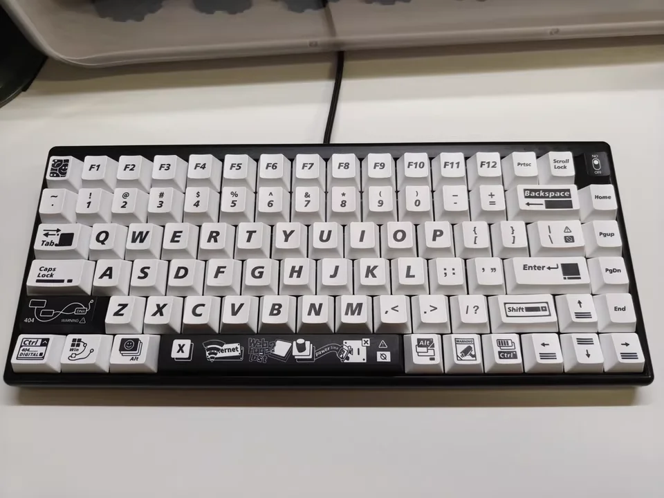 Danger 404 Theme Keycap Set PBT Cute Black and White Simple Keyboard Cap Cherry Profile Gaming KeyCap for Mechanical Keyboard