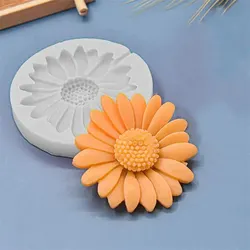 Soft Silicone Baking Mold Jewelry Casting DIY 3D Flower Shape Epoxy Resin Mold Daisy Soap Making Craft Candle Mould Home Decor