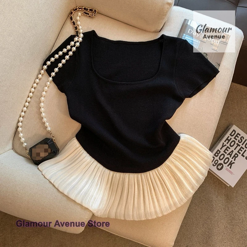 

French contrast stitching square collar short sleeve T-shirt female summer new ballet style unique beautiful ruffled skirt top.
