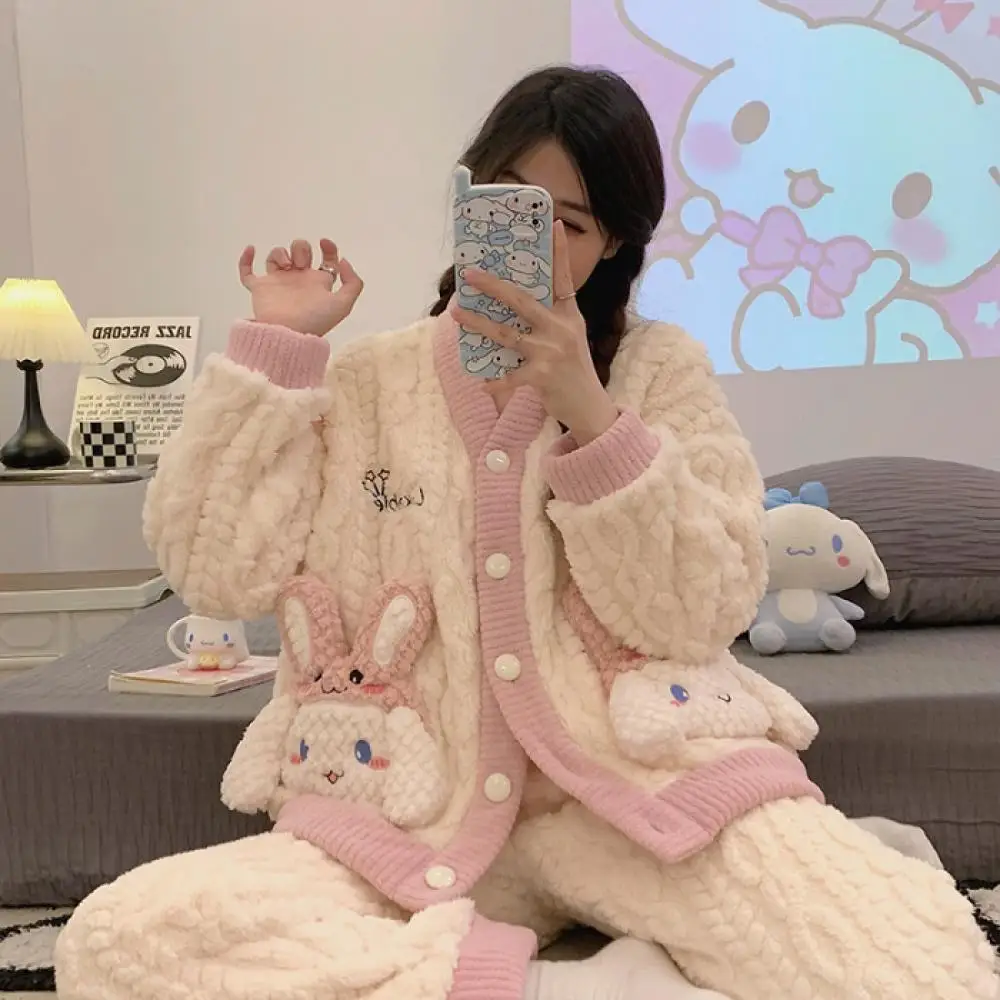 بدلة بيجامات أنيمي كورومي ماي ميلودي من القطيفة Sanrioed Kawaii ملابس منزلية كرتونية للفتيات سترة شتوية من الصوف المرجاني ملابس نوم