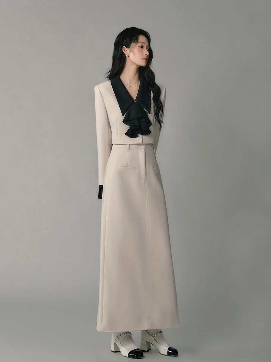 French Temperament Elegant Commuter V-neck Ruffles Splicing Long Sleeve Single-breasted Straight Short Blazer For Women Autumn